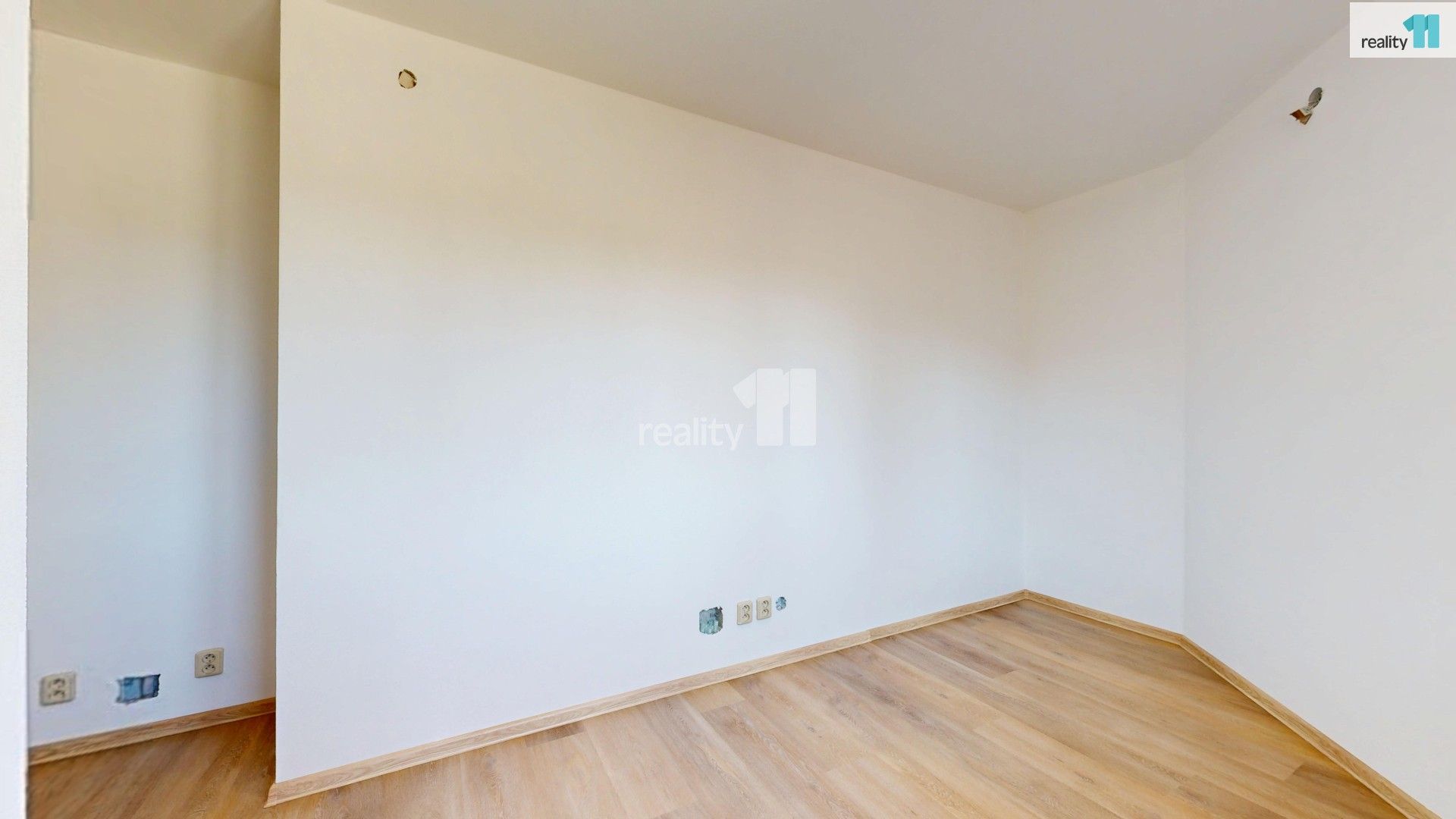 Pronájem bytu 4+kk 170 m² - foto 15
