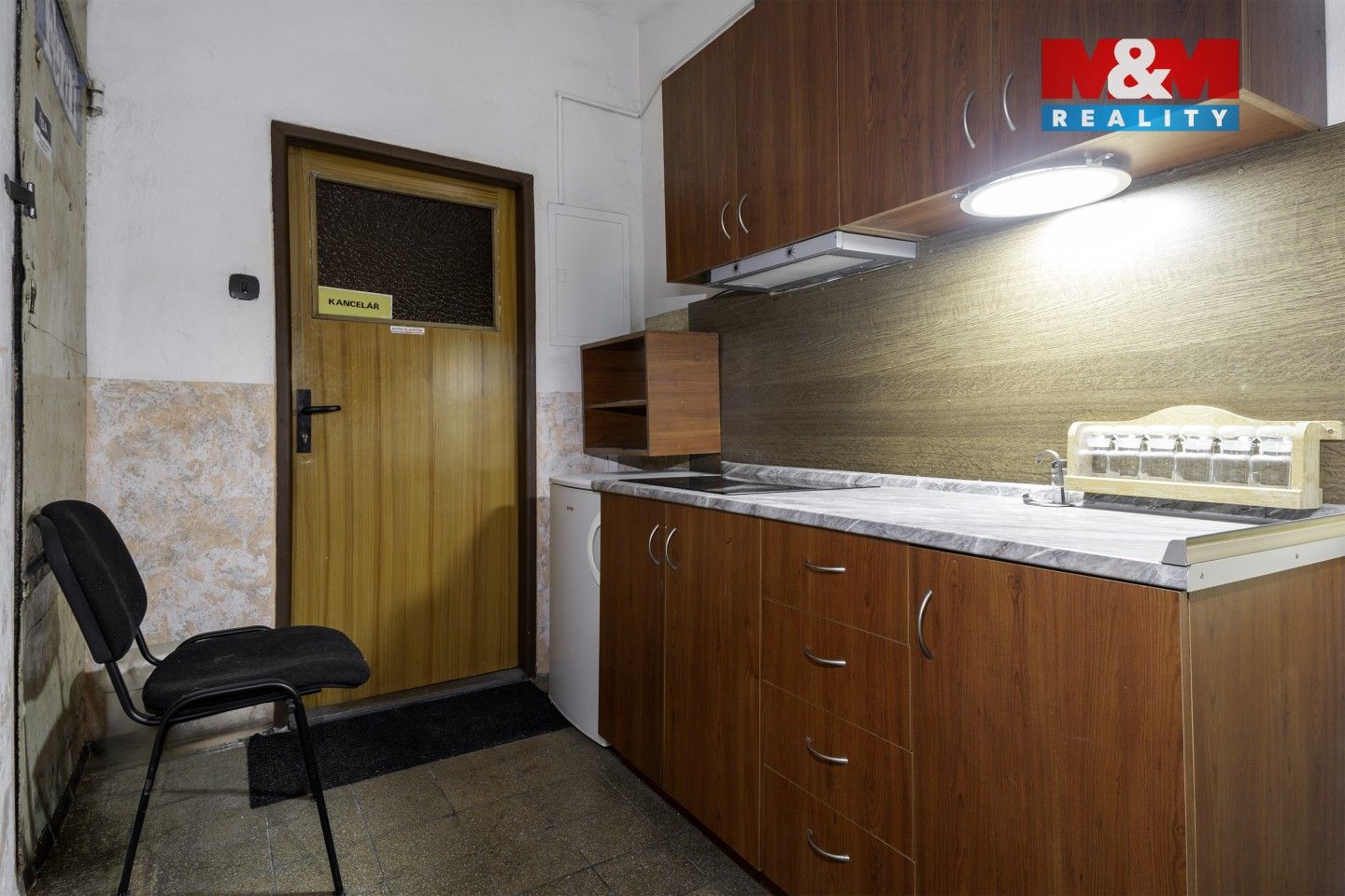 Prodej komerčního prostoru 383 m² - foto 9