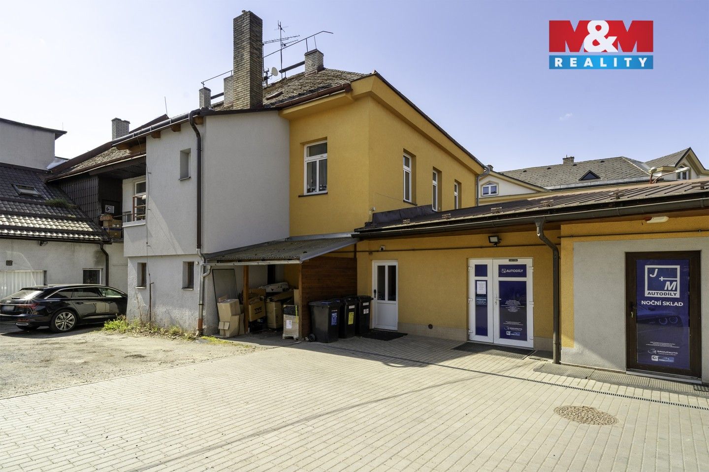 Prodej komerčního prostoru 383 m² - foto 12