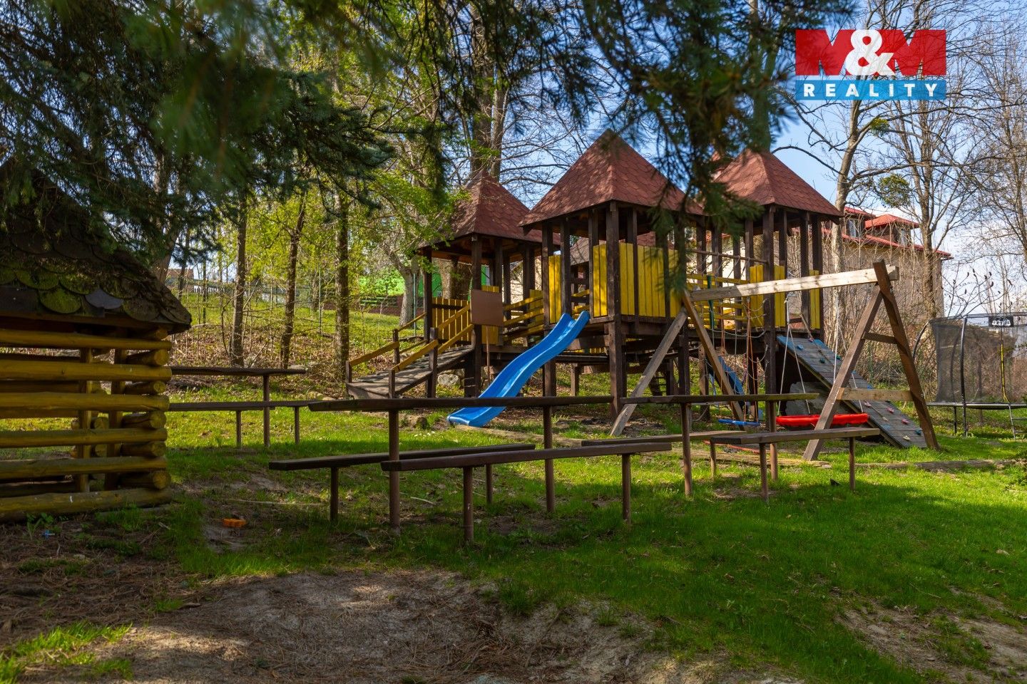 Pronájem komerčního prostoru 420 m² - foto 4