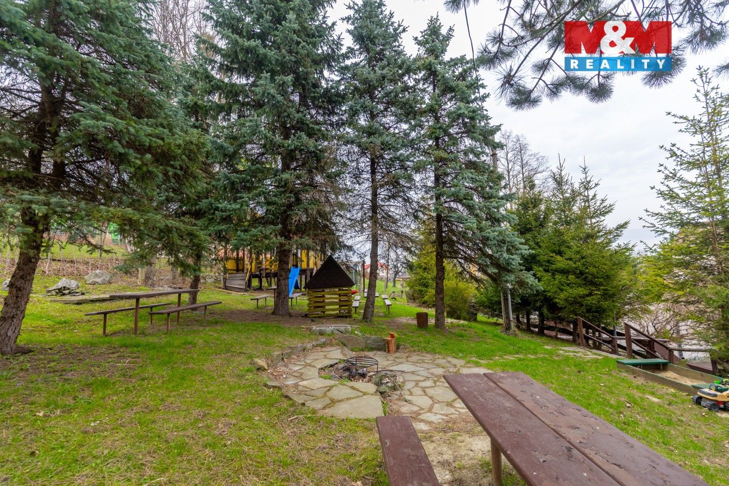 Pronájem komerčního prostoru 420 m² - foto 30
