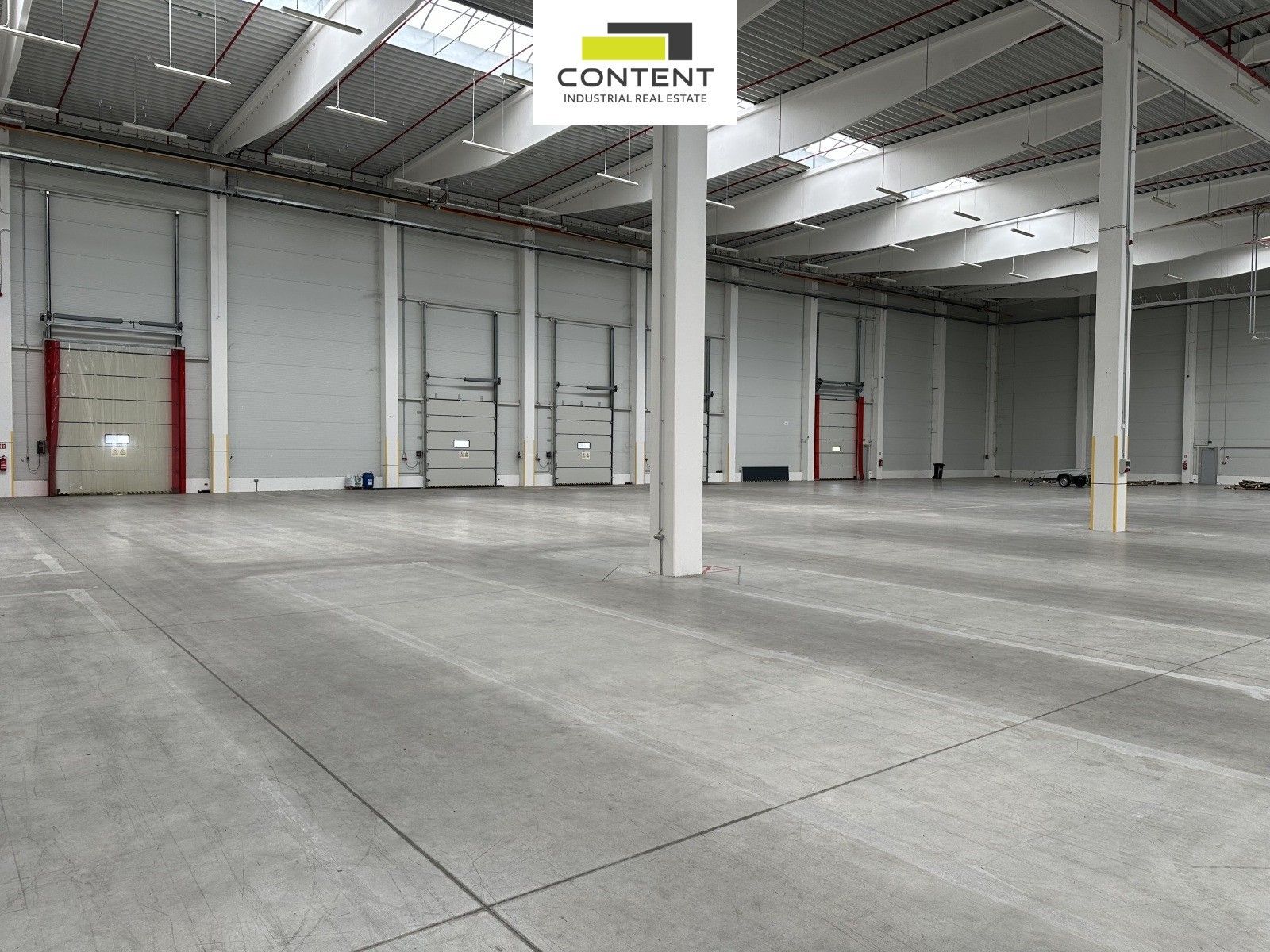 Pronájem komerčního prostoru 5155 m² - foto 6