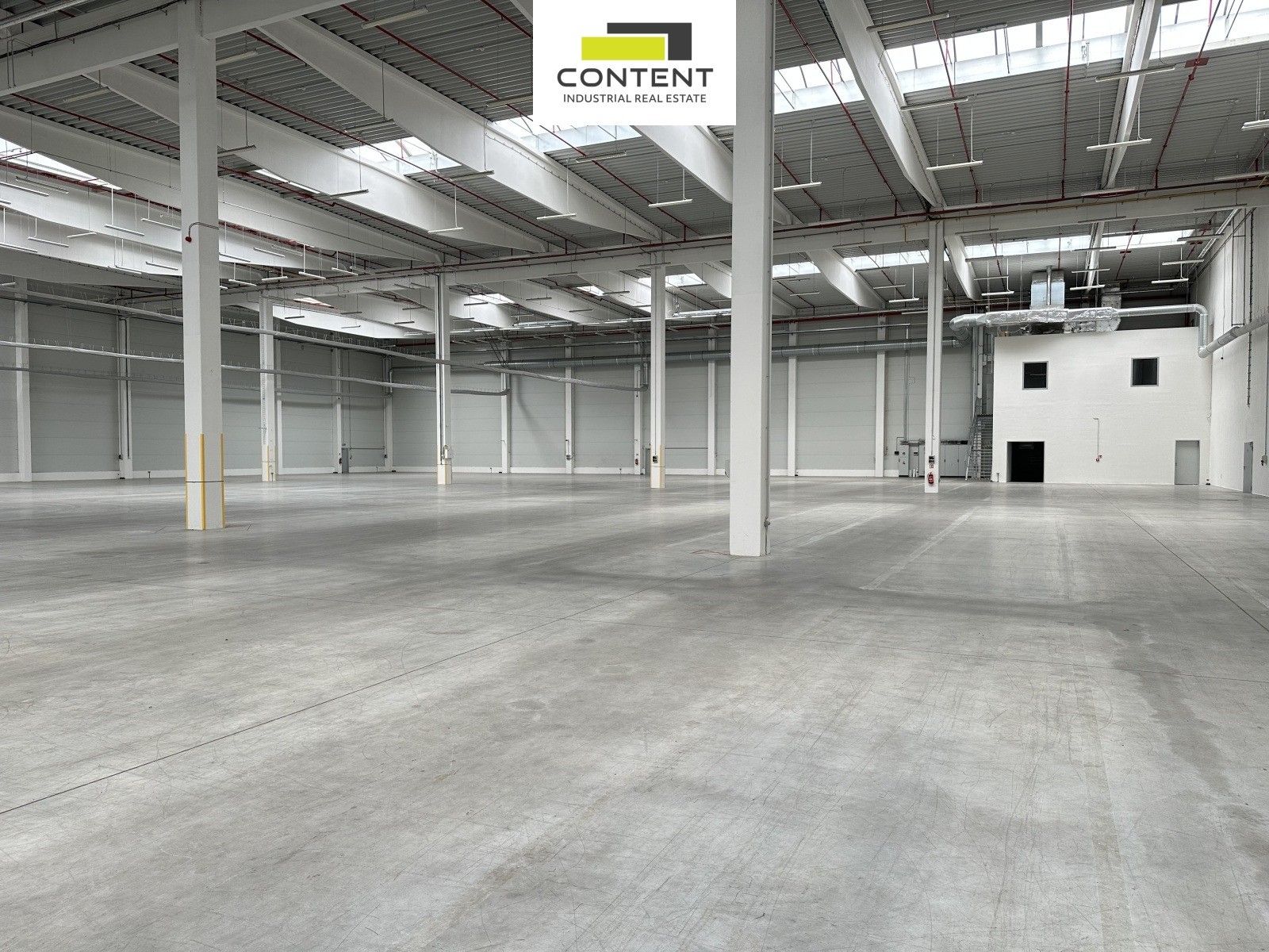 Pronájem komerčního prostoru 5155 m² - foto 7