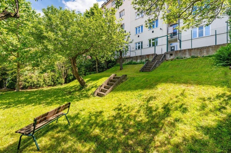 Pronájem bytu 4+kk 160 m² - foto 17