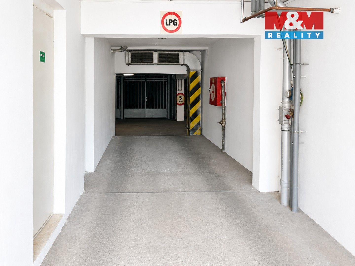 Prodej nemovitosti 15 m² - foto 3