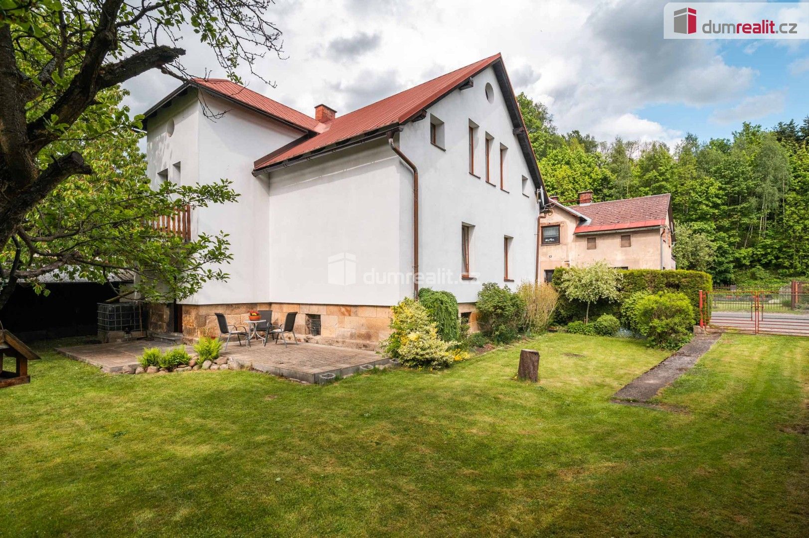 Prodej domu 250 m² - foto 1