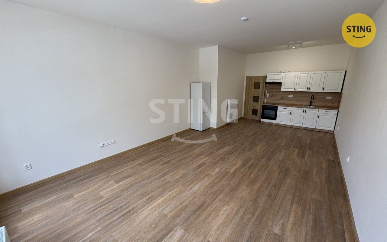 Pronájem bytu 1+kk 43 m² - foto 6