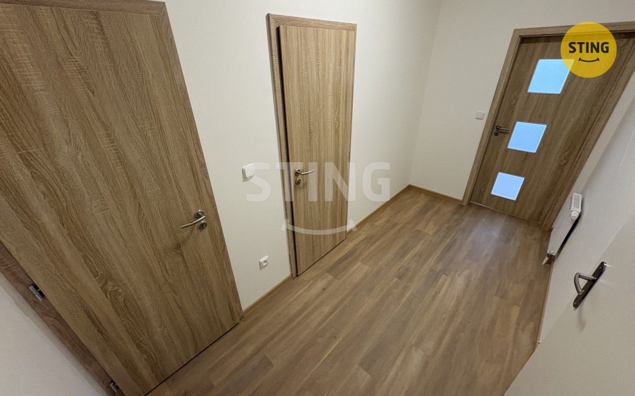 Pronájem bytu 1+kk 43 m² - foto 8