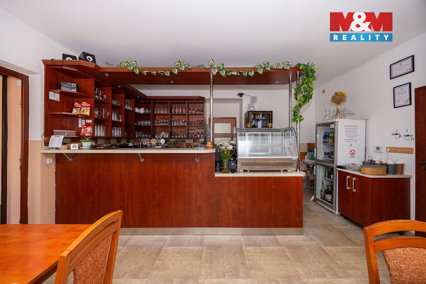 Prodej komerčního prostoru 340 m² - foto 5