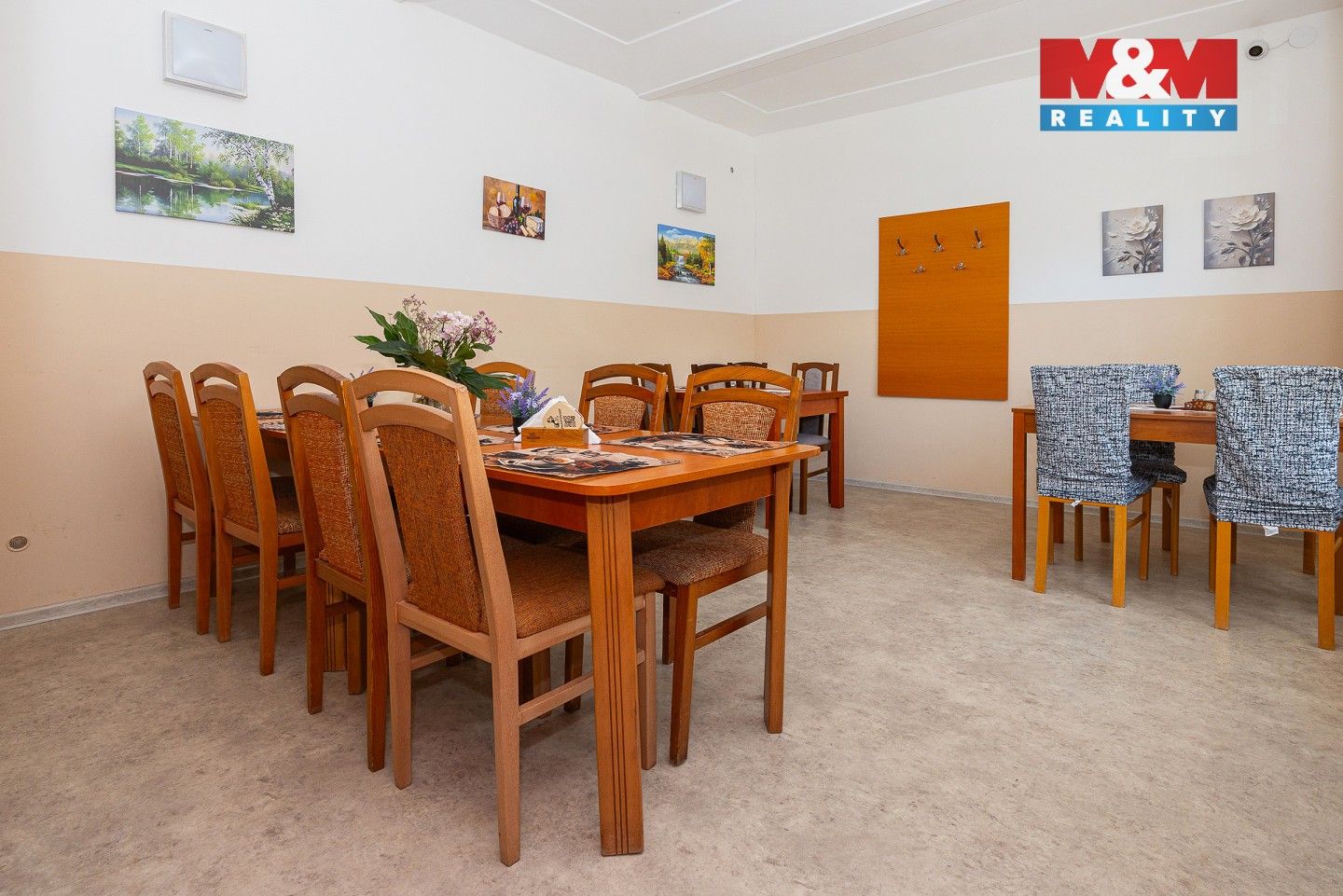 Prodej komerčního prostoru 340 m² - foto 11