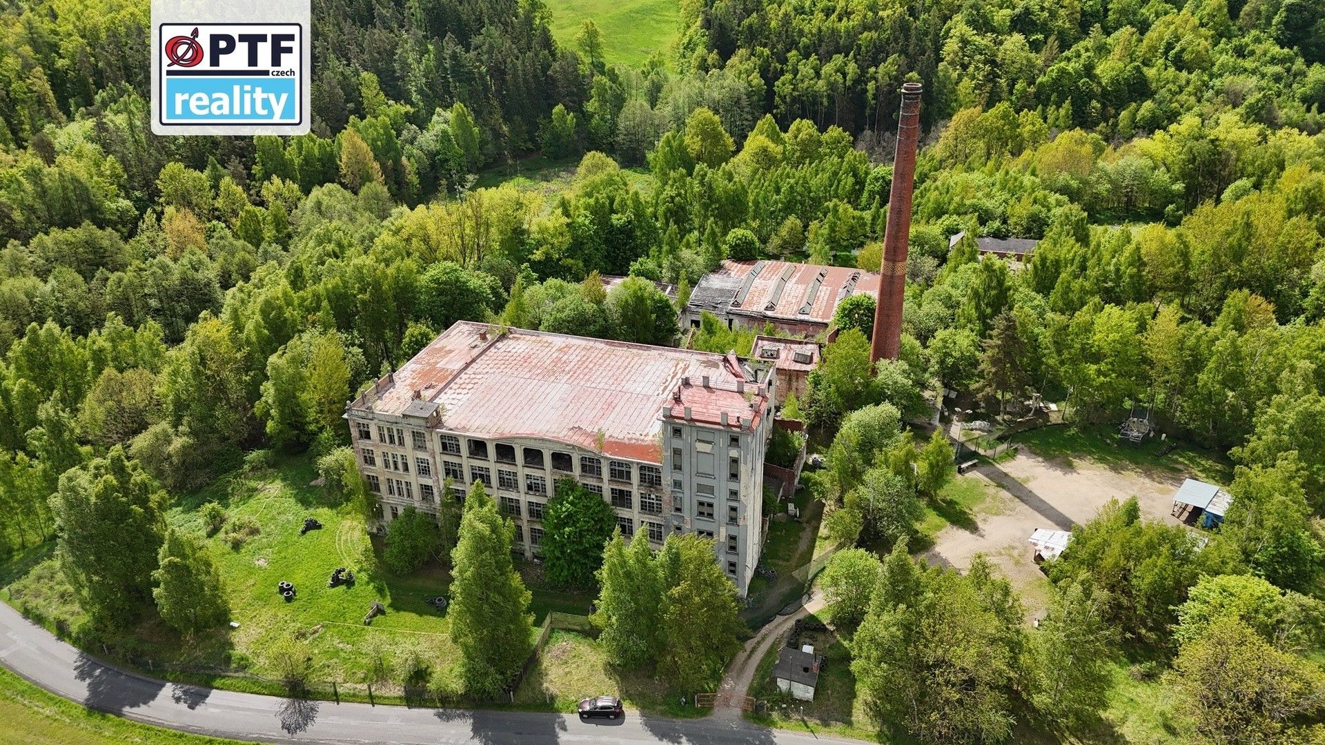 Prodej komerčního prostoru 8000 m² - foto 1