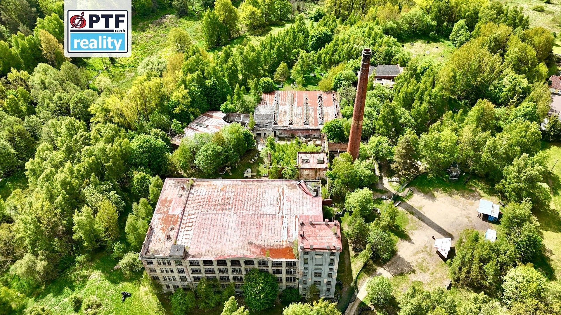 Prodej komerčního prostoru 8000 m² - foto 5