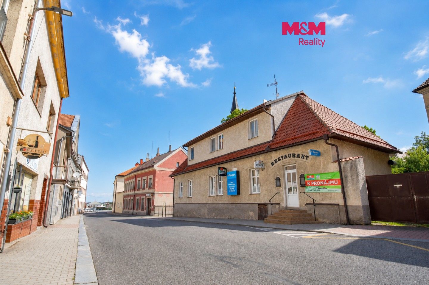 Pronájem komerčního prostoru 72 m² - foto 1