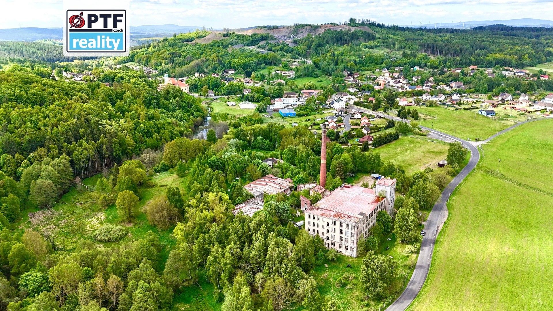 Prodej komerčního prostoru 8000 m² - foto 9
