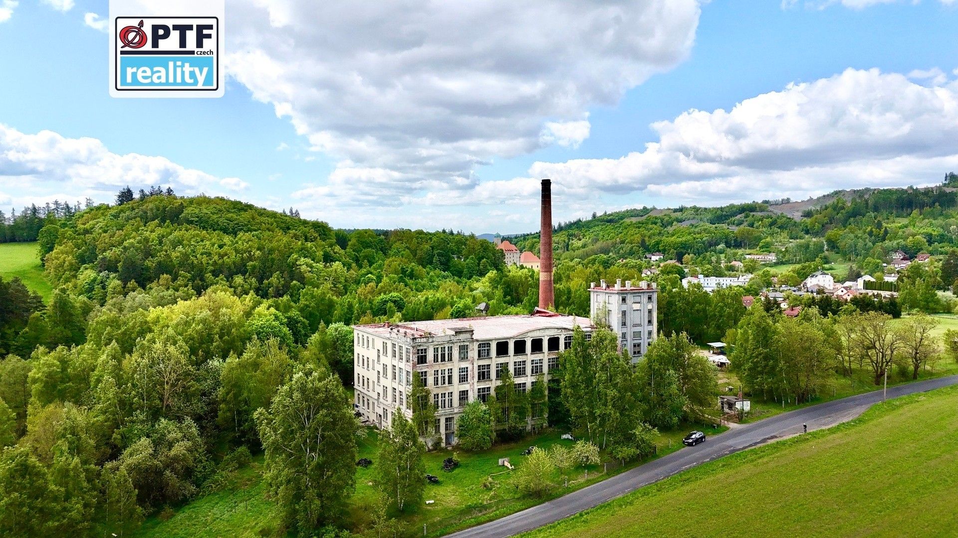 Prodej komerčního prostoru 8000 m² - foto 12