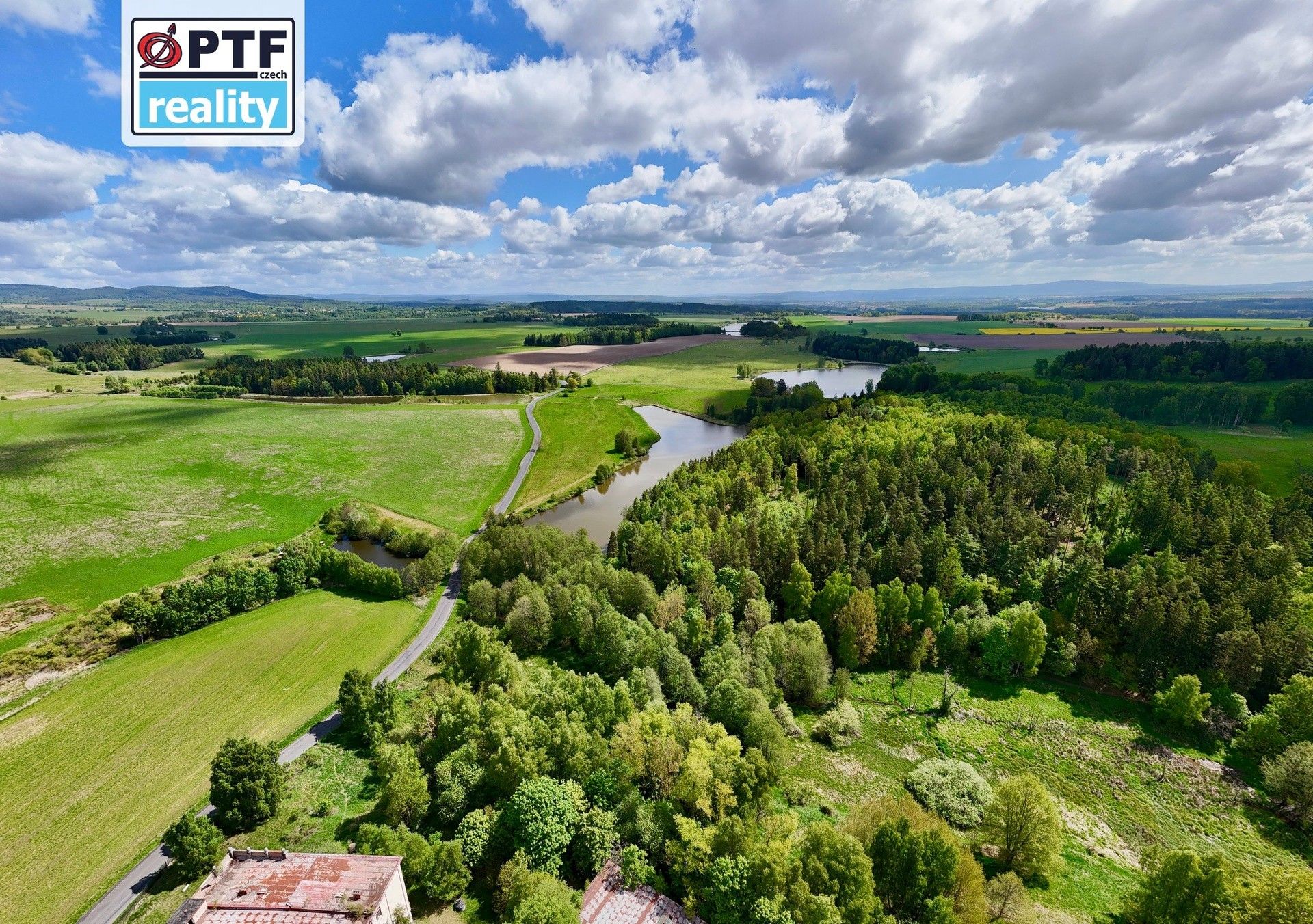 Prodej komerčního prostoru 8000 m² - foto 14