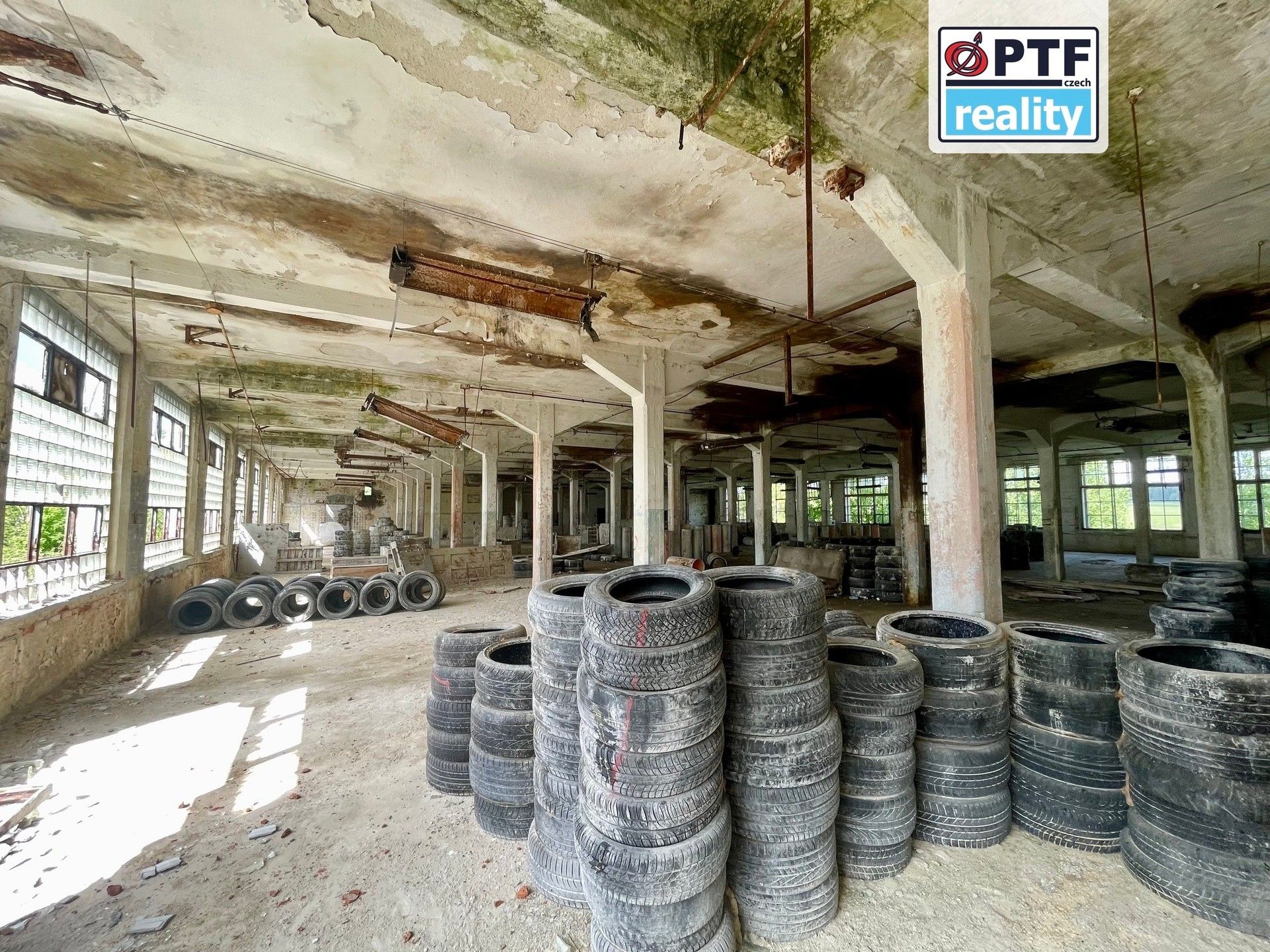 Prodej komerčního prostoru 8000 m² - foto 27