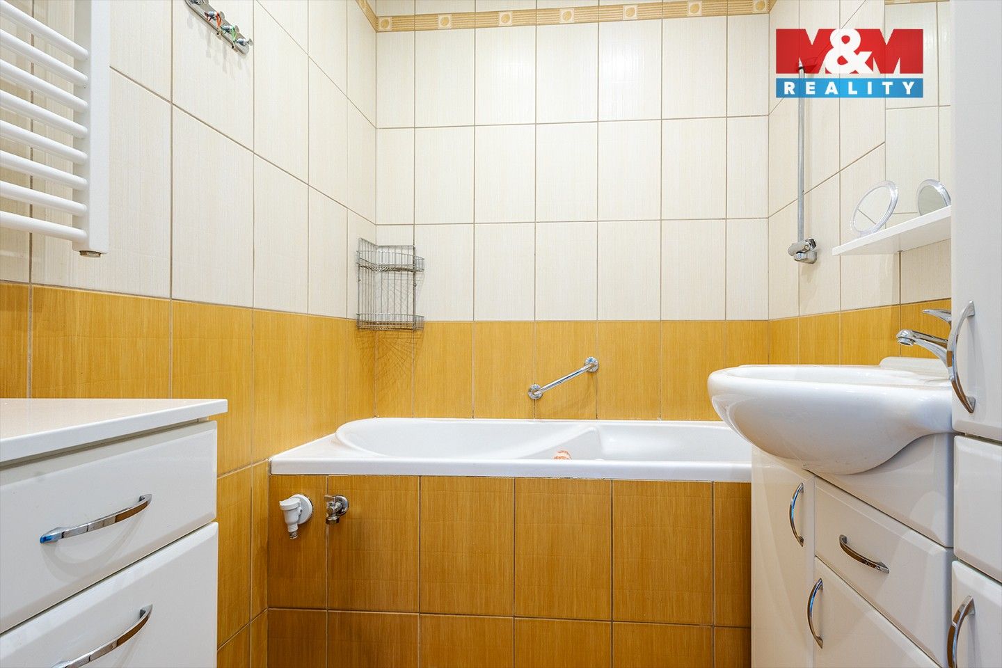 Pronájem bytu 3+1 74 m² - foto 3