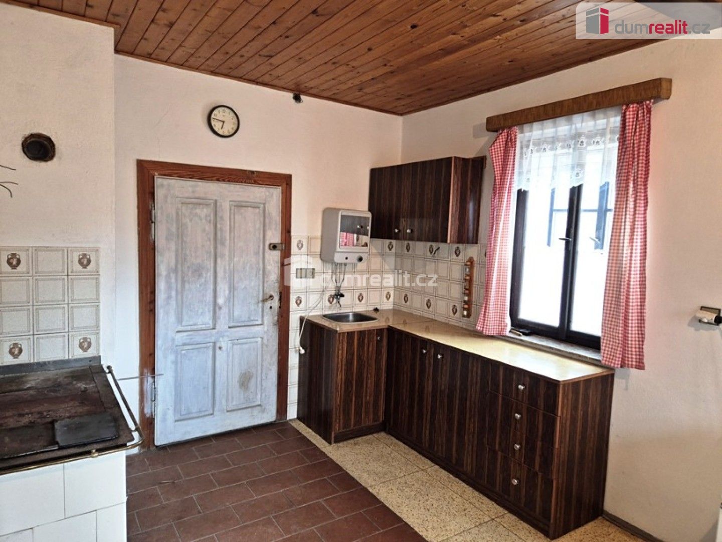 Prodej nemovitosti 218 m² - foto 6