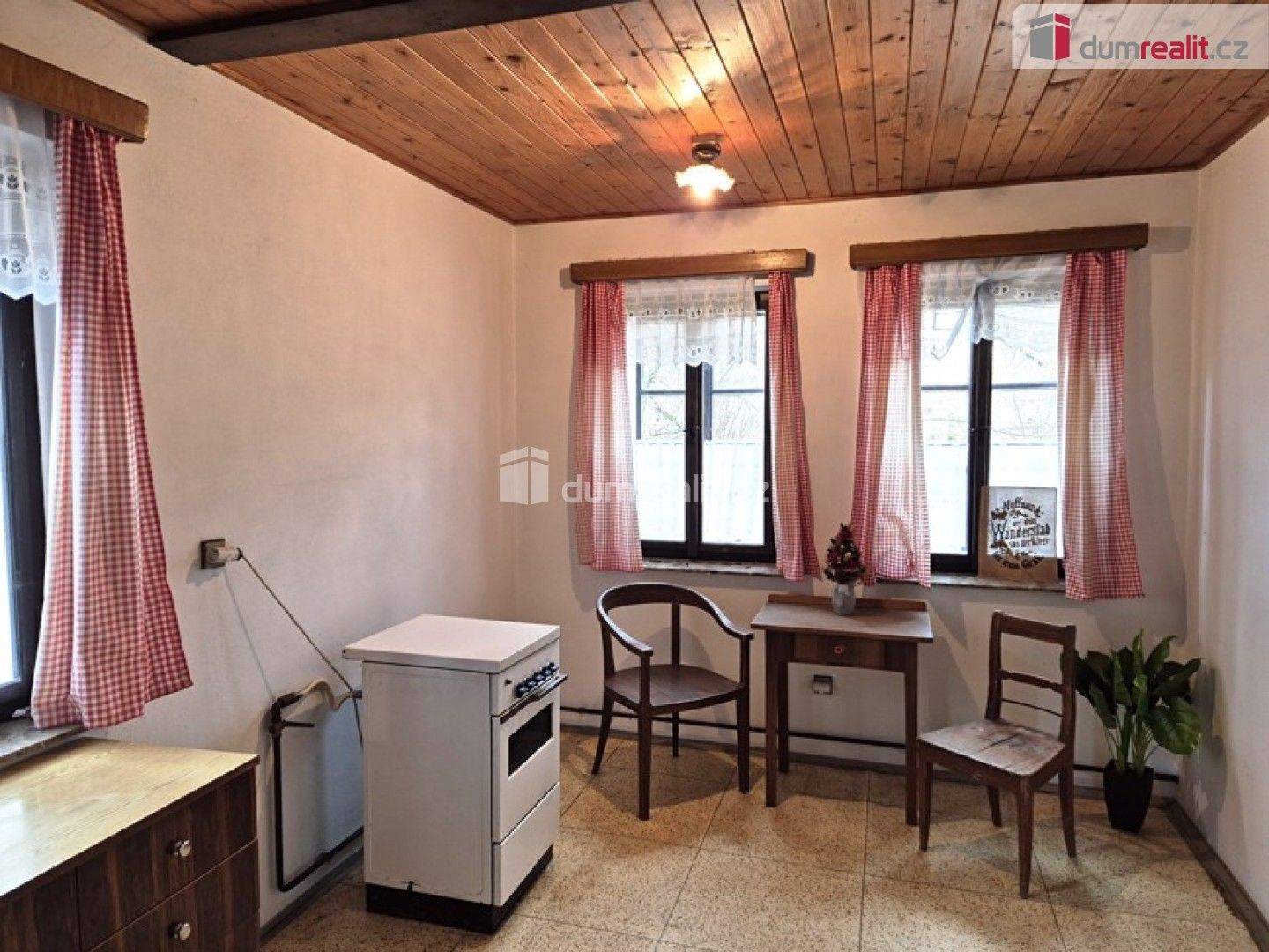 Prodej nemovitosti 218 m² - foto 7