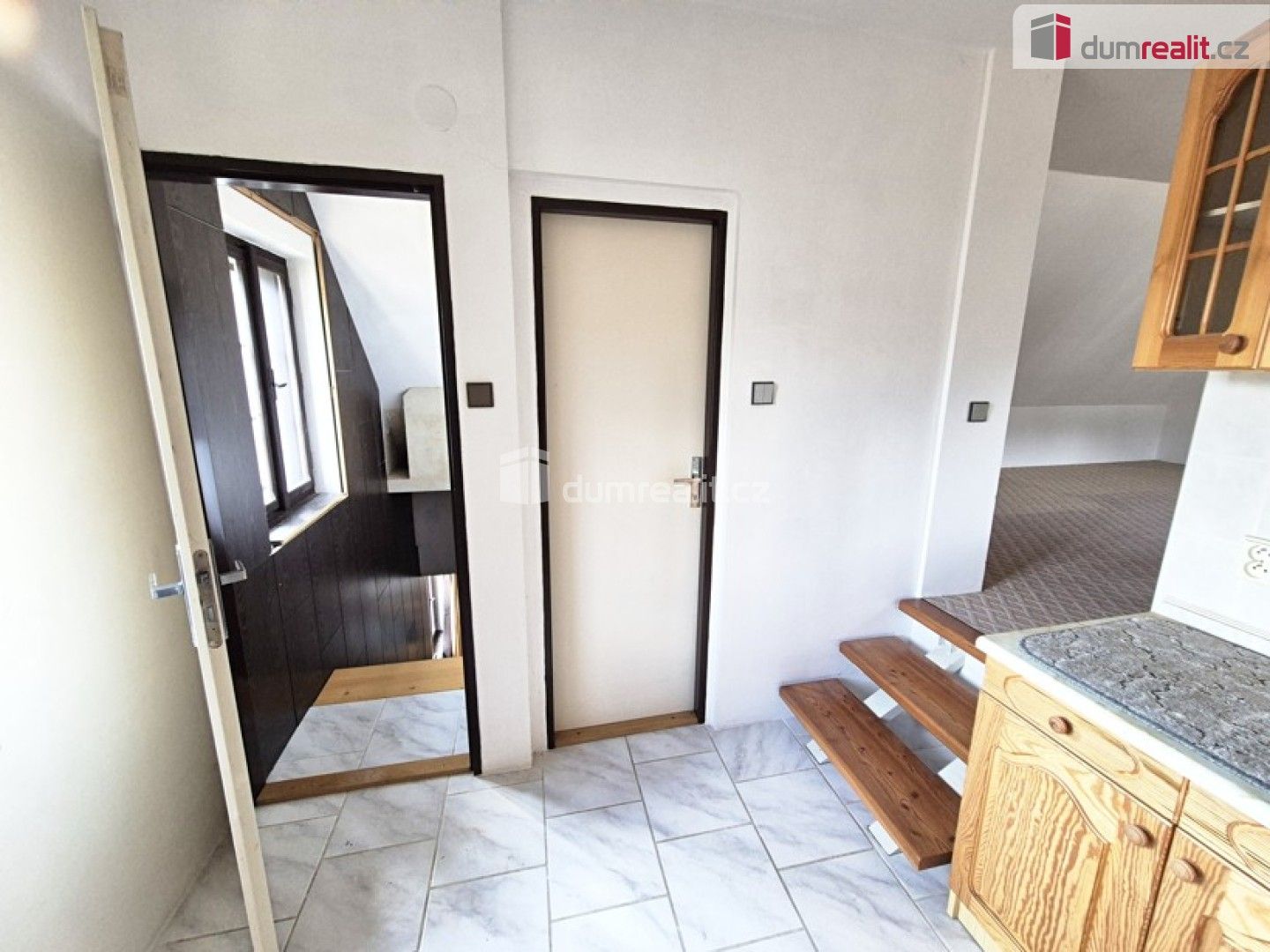 Prodej nemovitosti 218 m² - foto 20