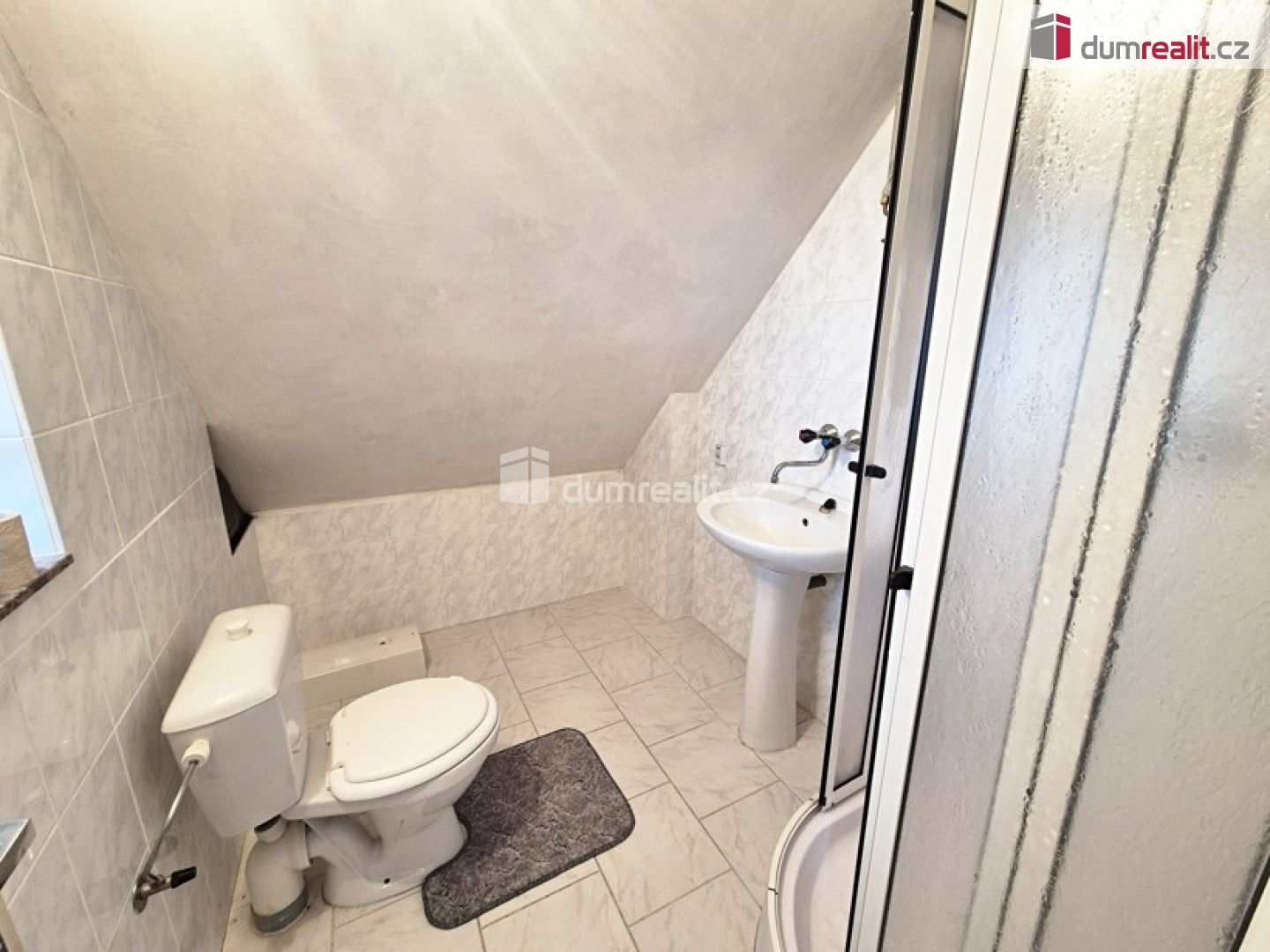 Prodej nemovitosti 218 m² - foto 22
