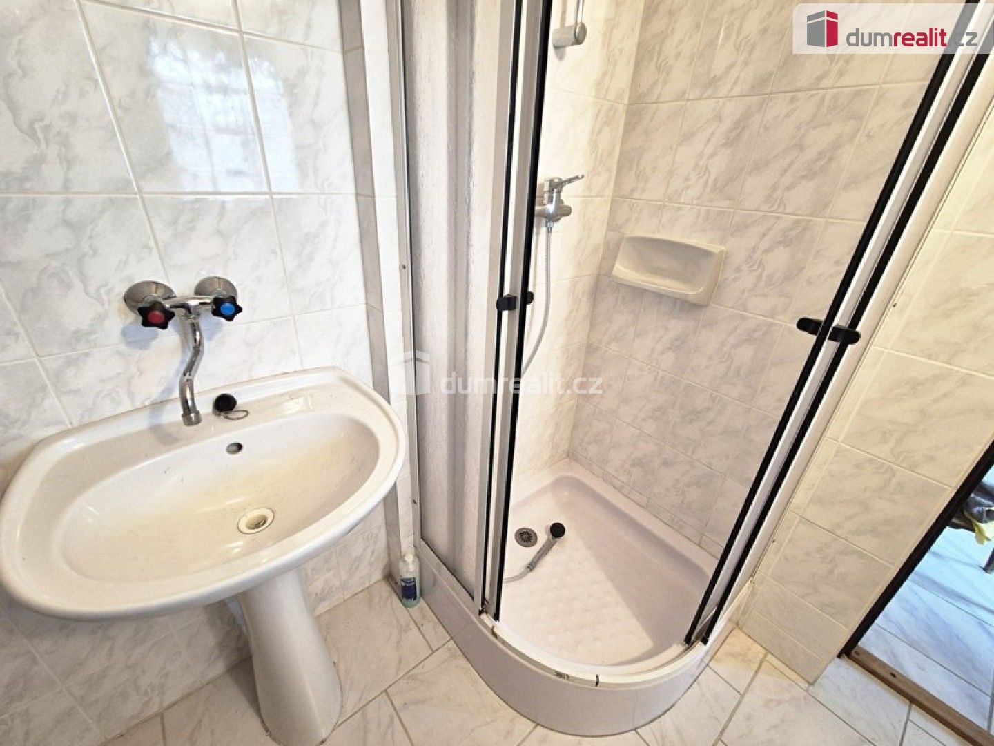 Prodej nemovitosti 218 m² - foto 23