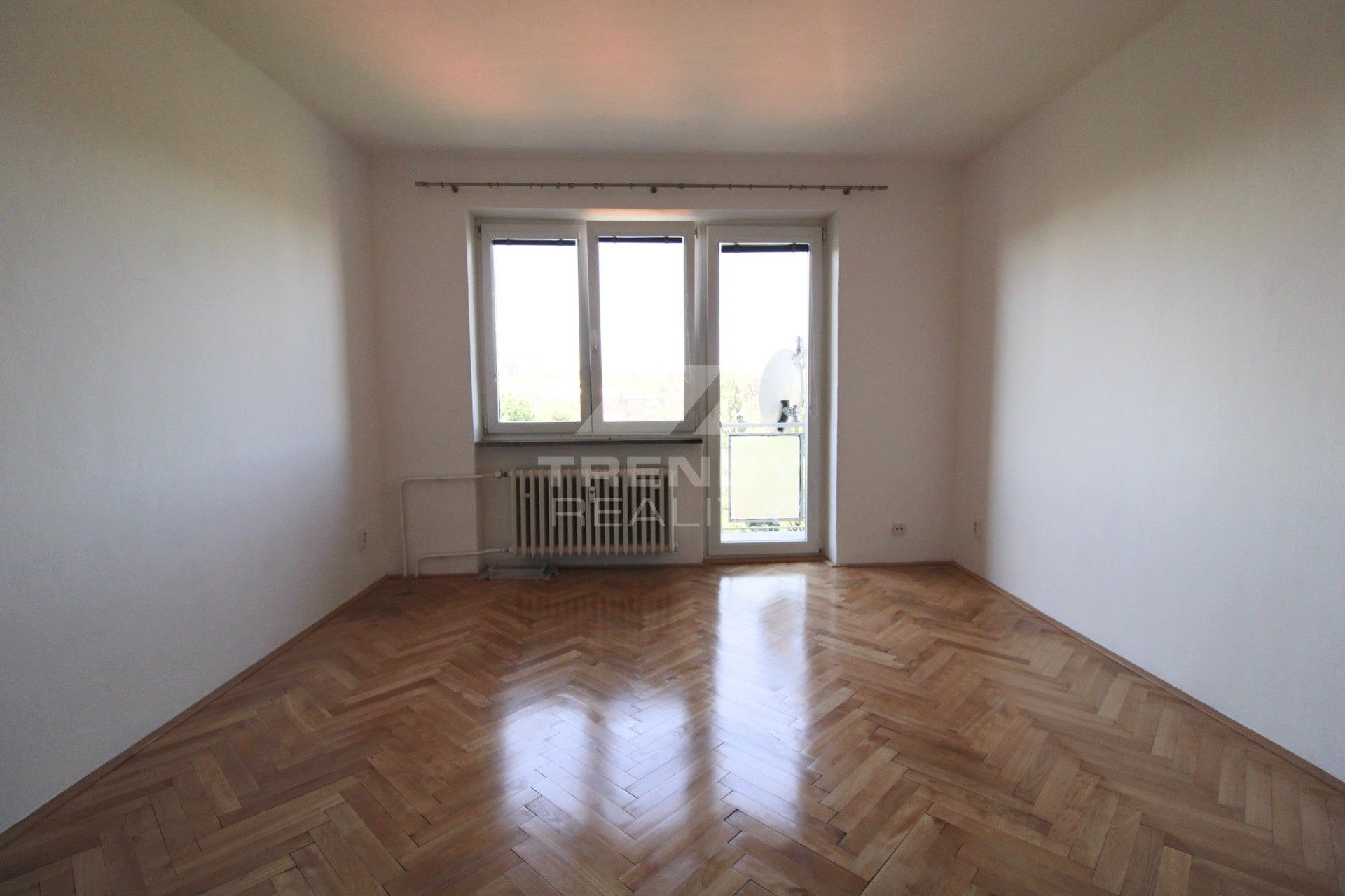 Pronájem bytu 2+1 52 m² - foto 3