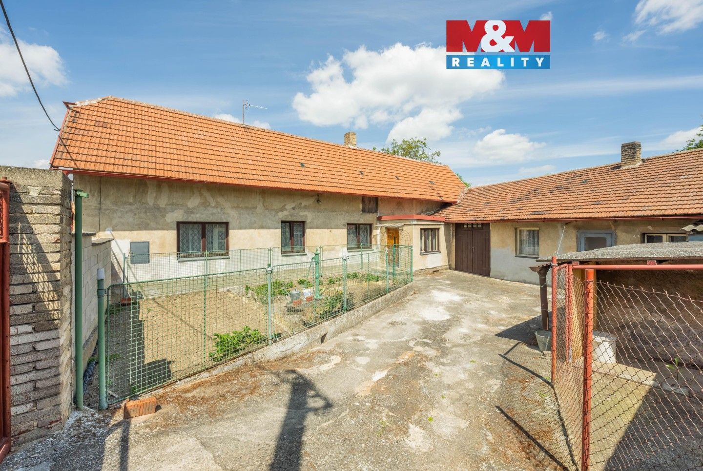 Prodej domu 214 m² - foto 1
