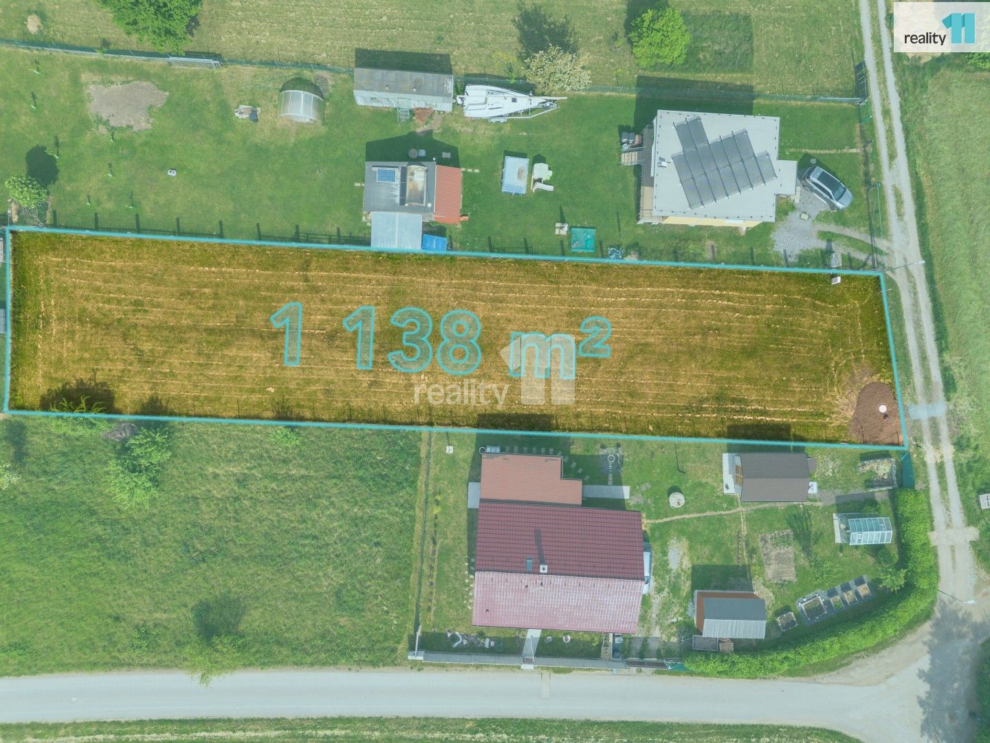Pronájem pozemku 1138 m² - foto 1