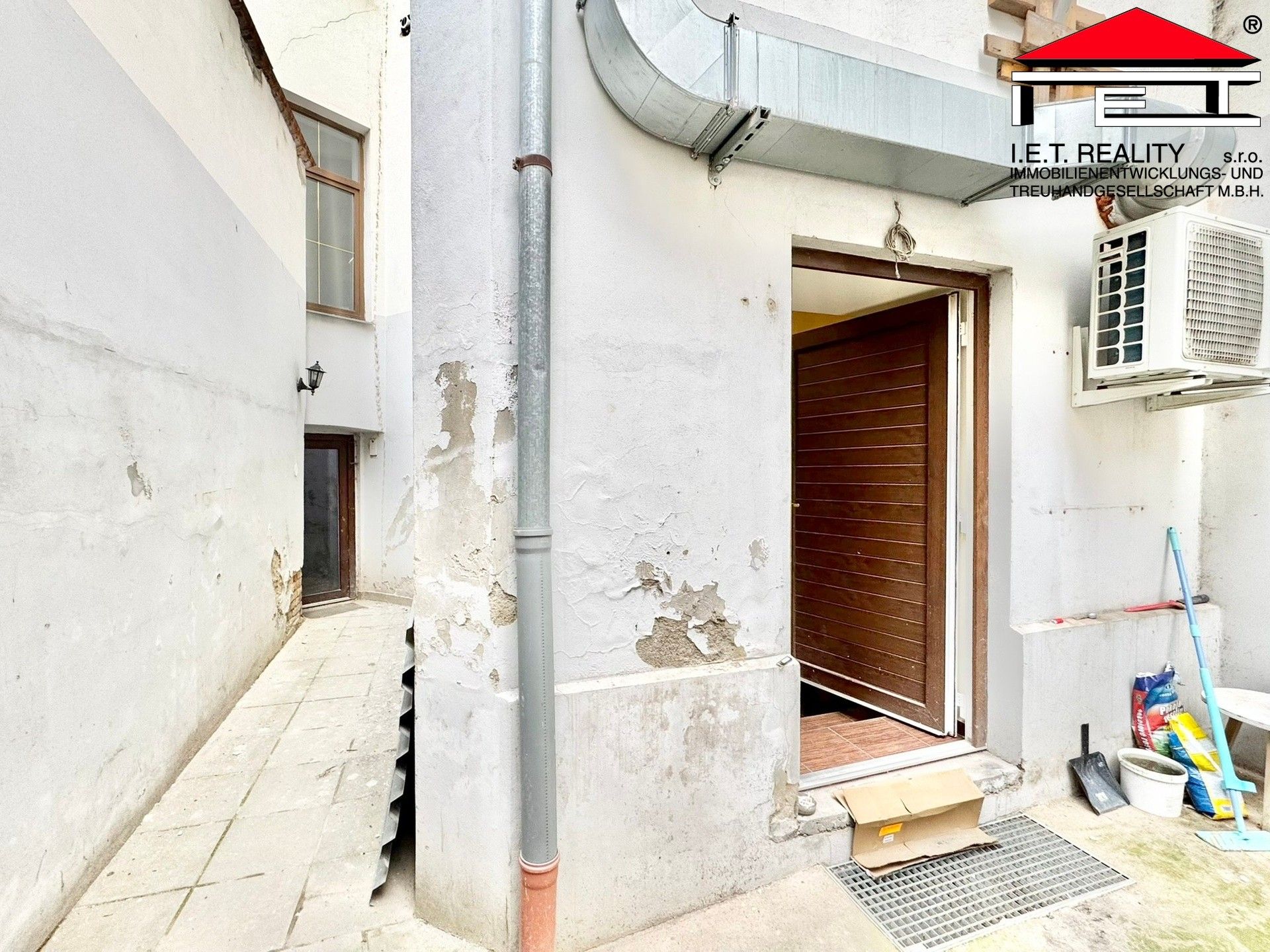 Pronájem komerčního prostoru 16 m² - foto 7