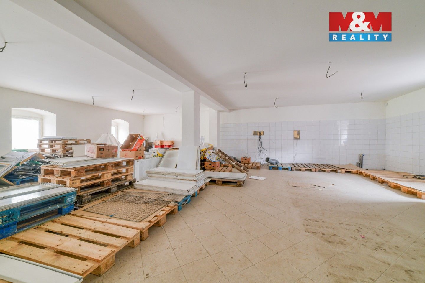 Prodej komerčního prostoru 845 m² - foto 15