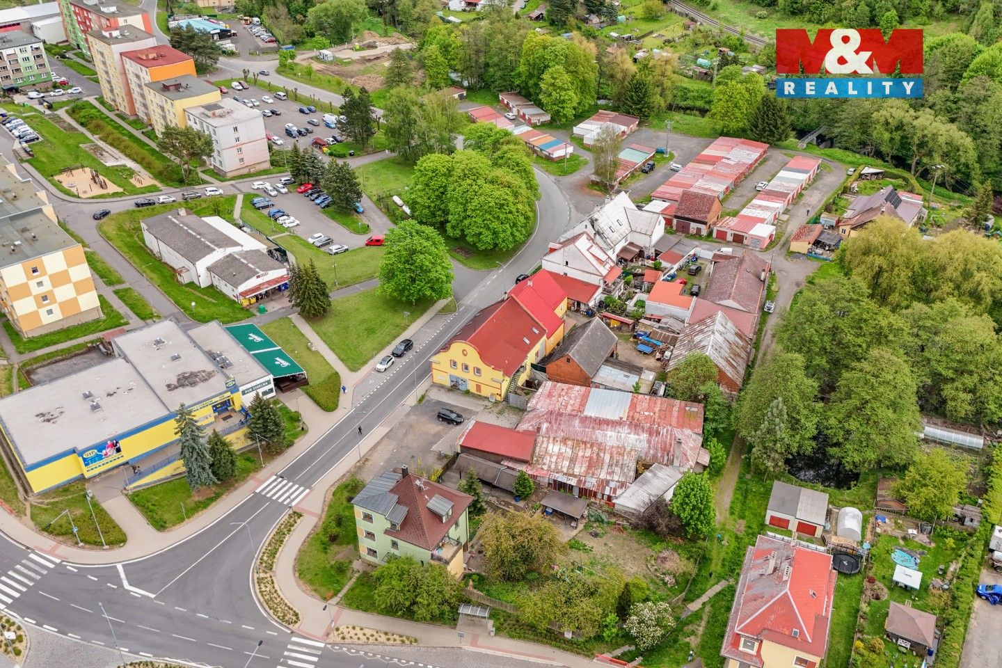 Prodej komerčního prostoru 845 m² - foto 30