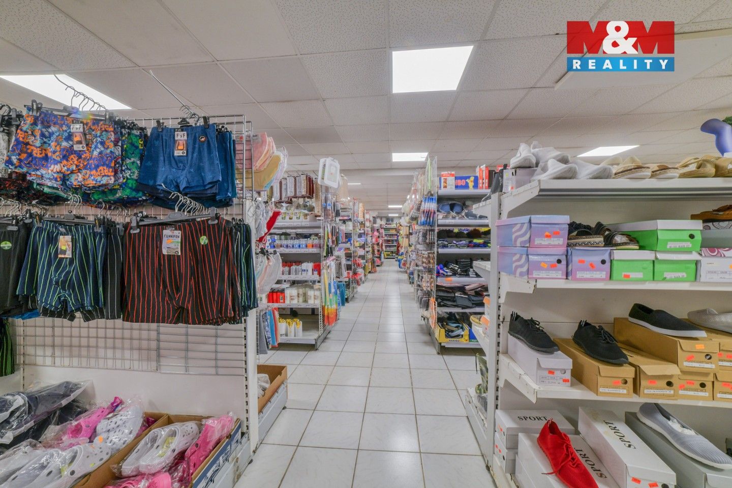 Prodej komerčního prostoru 845 m² - foto 40