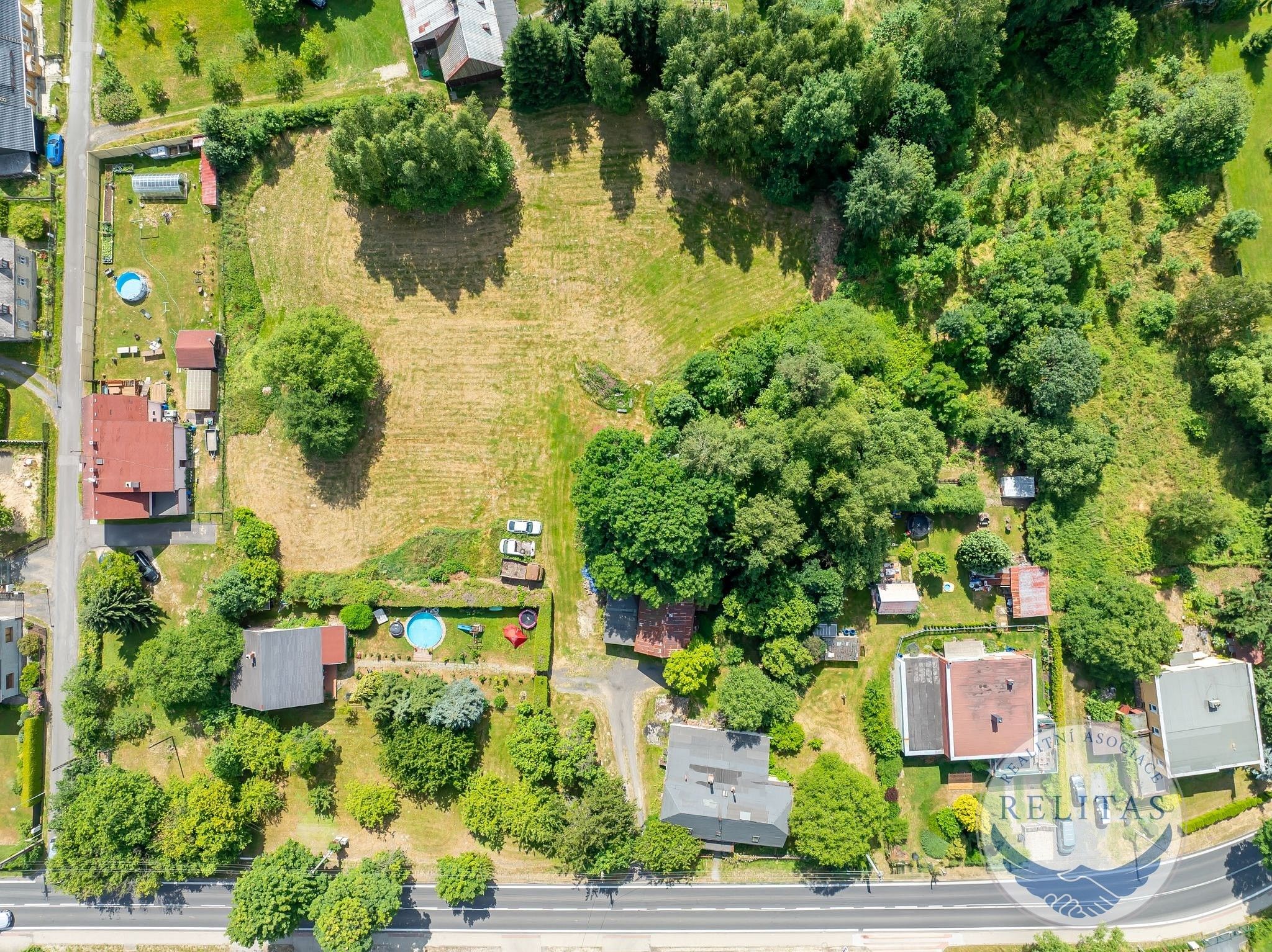 Prodej pozemku 966 m² - foto 4