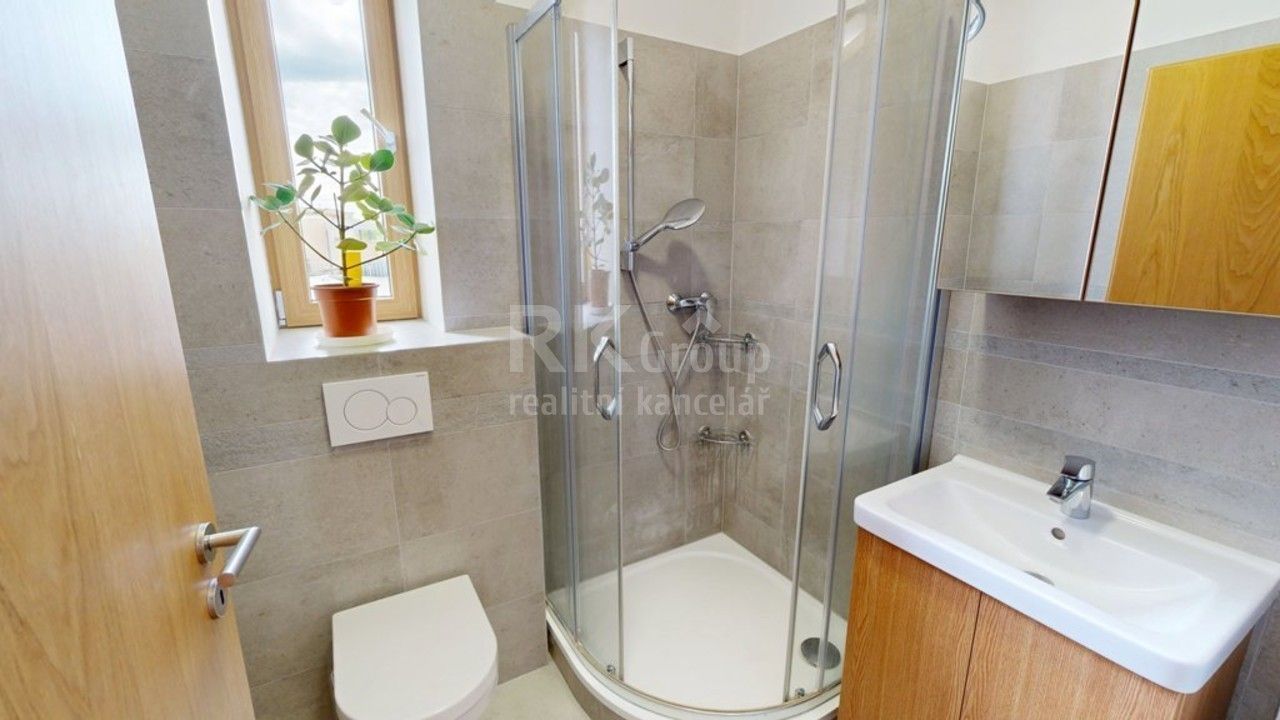 Prodej bytu 4+kk 104 m² - foto 8