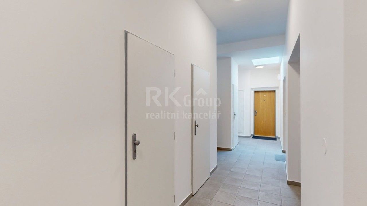 Prodej bytu 4+kk 104 m² - foto 17