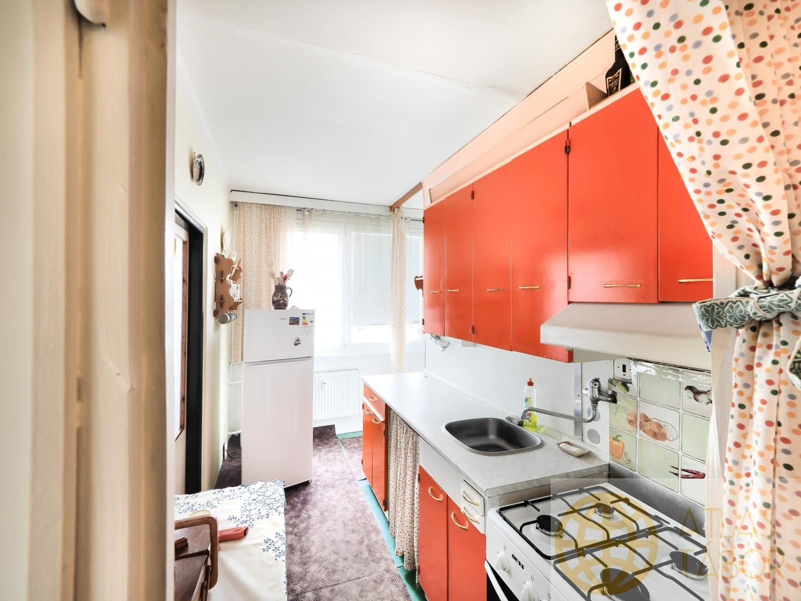 Prodej bytu 3+1 65 m² - foto 1