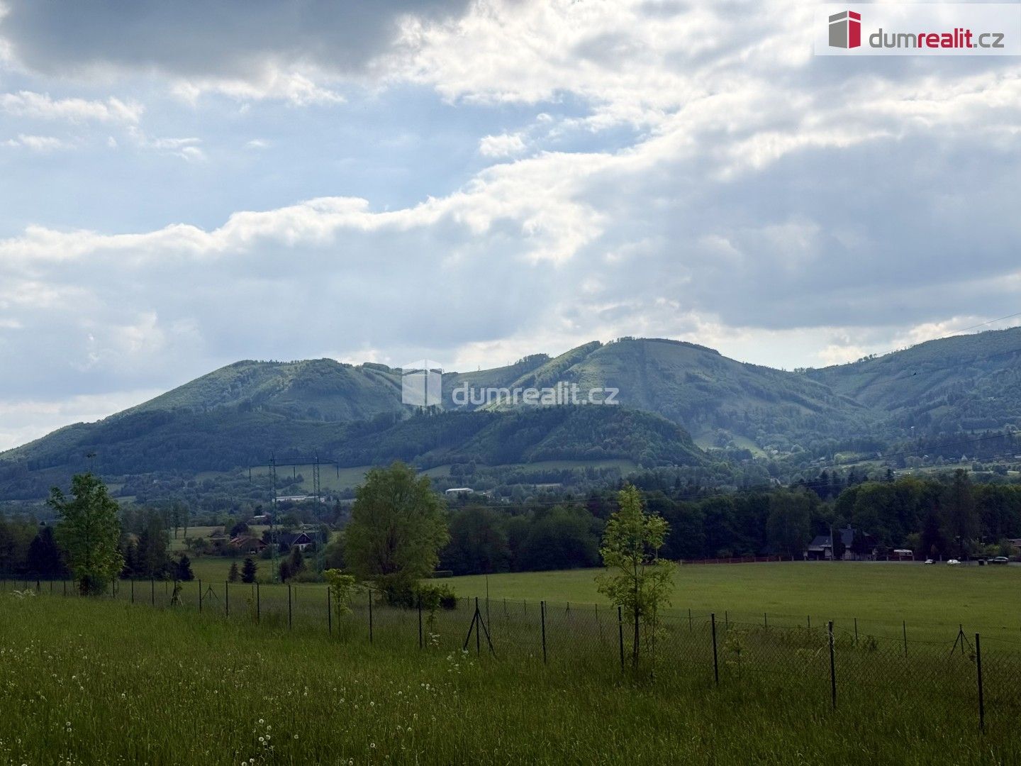 Prodej pozemku 1800 m² - foto 6