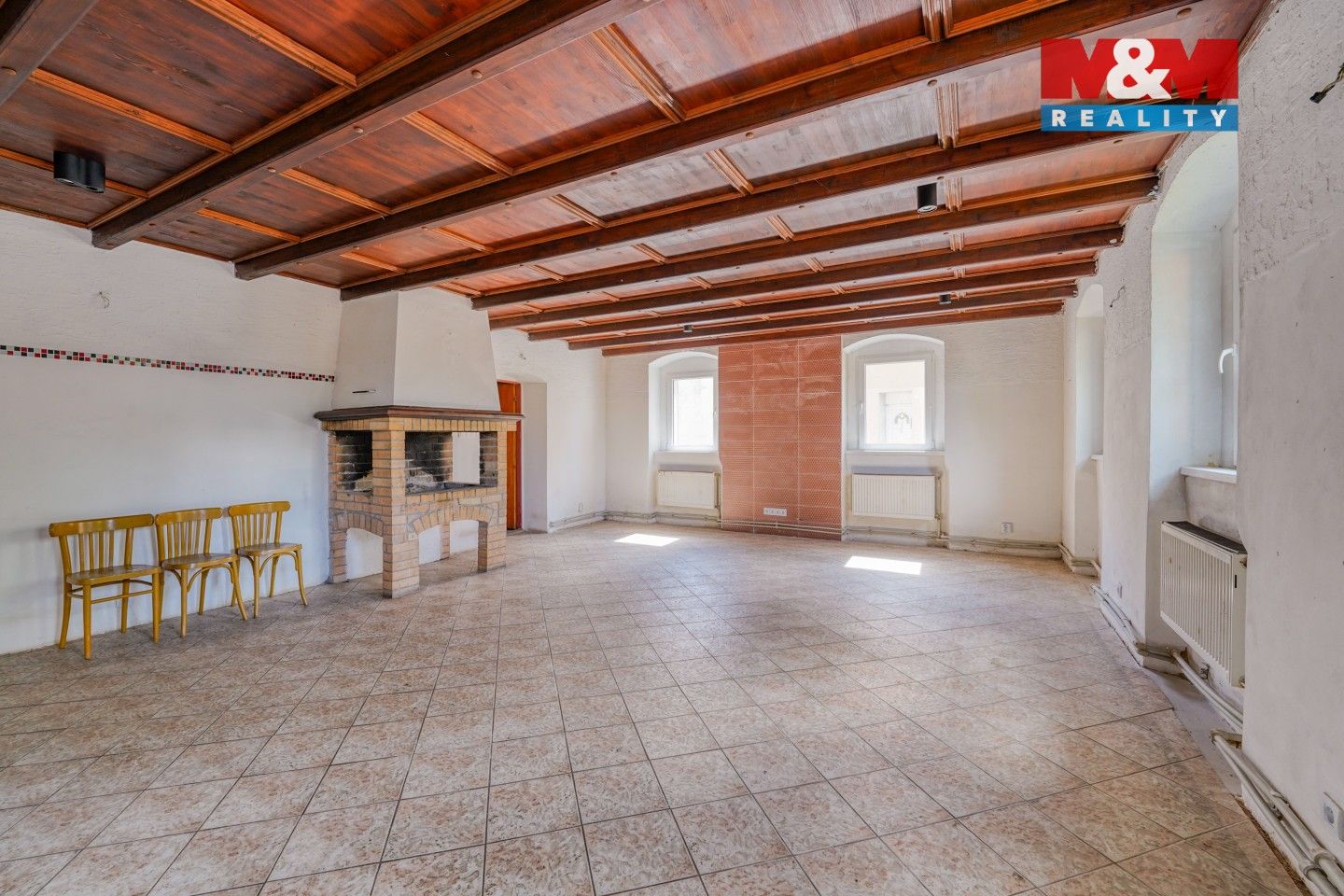 Prodej komerčního prostoru 600 m² - foto 6