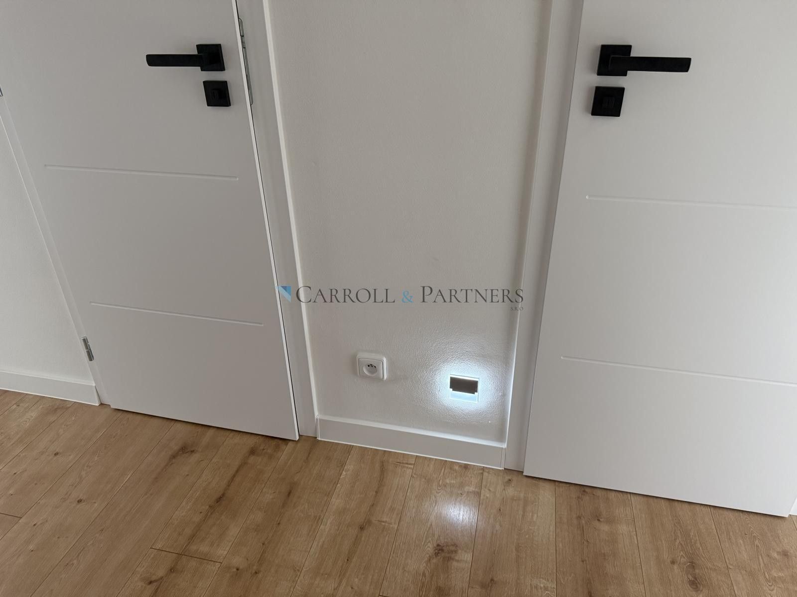 Pronájem bytu 3+kk 59 m² - foto 6