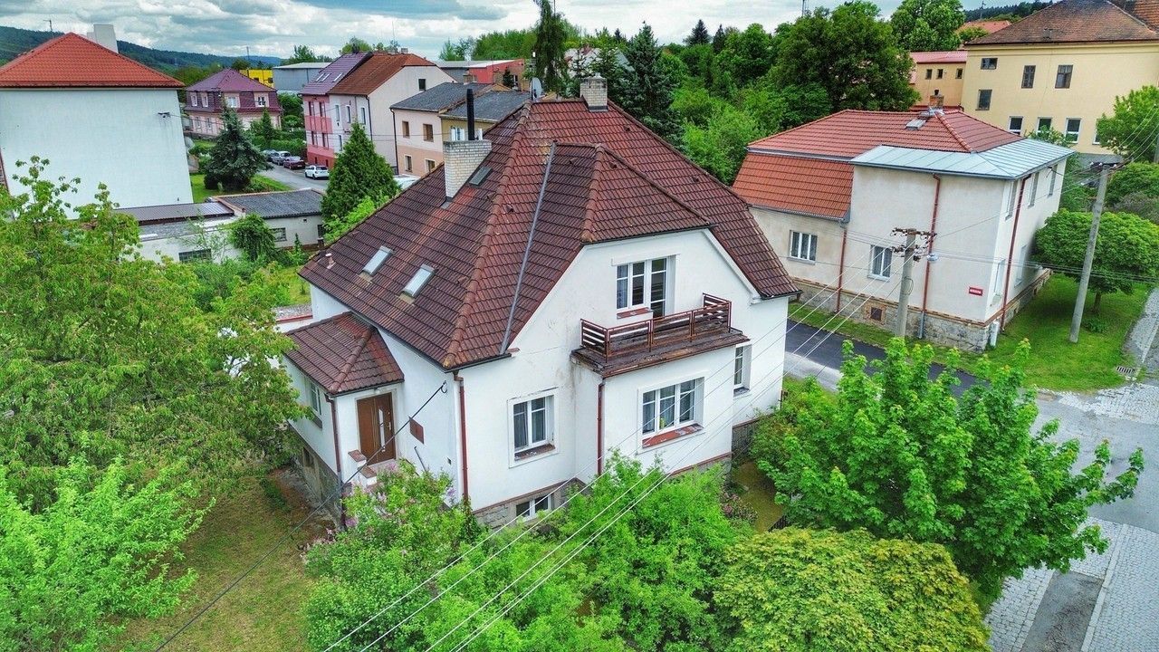 Prodej domu 210 m² - foto 1