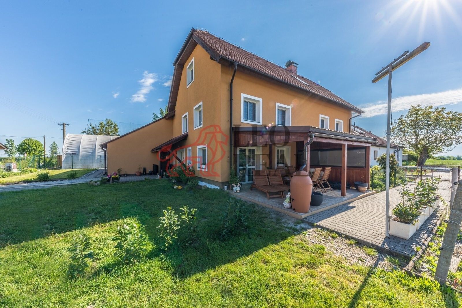 Prodej domu 205 m² - foto 1