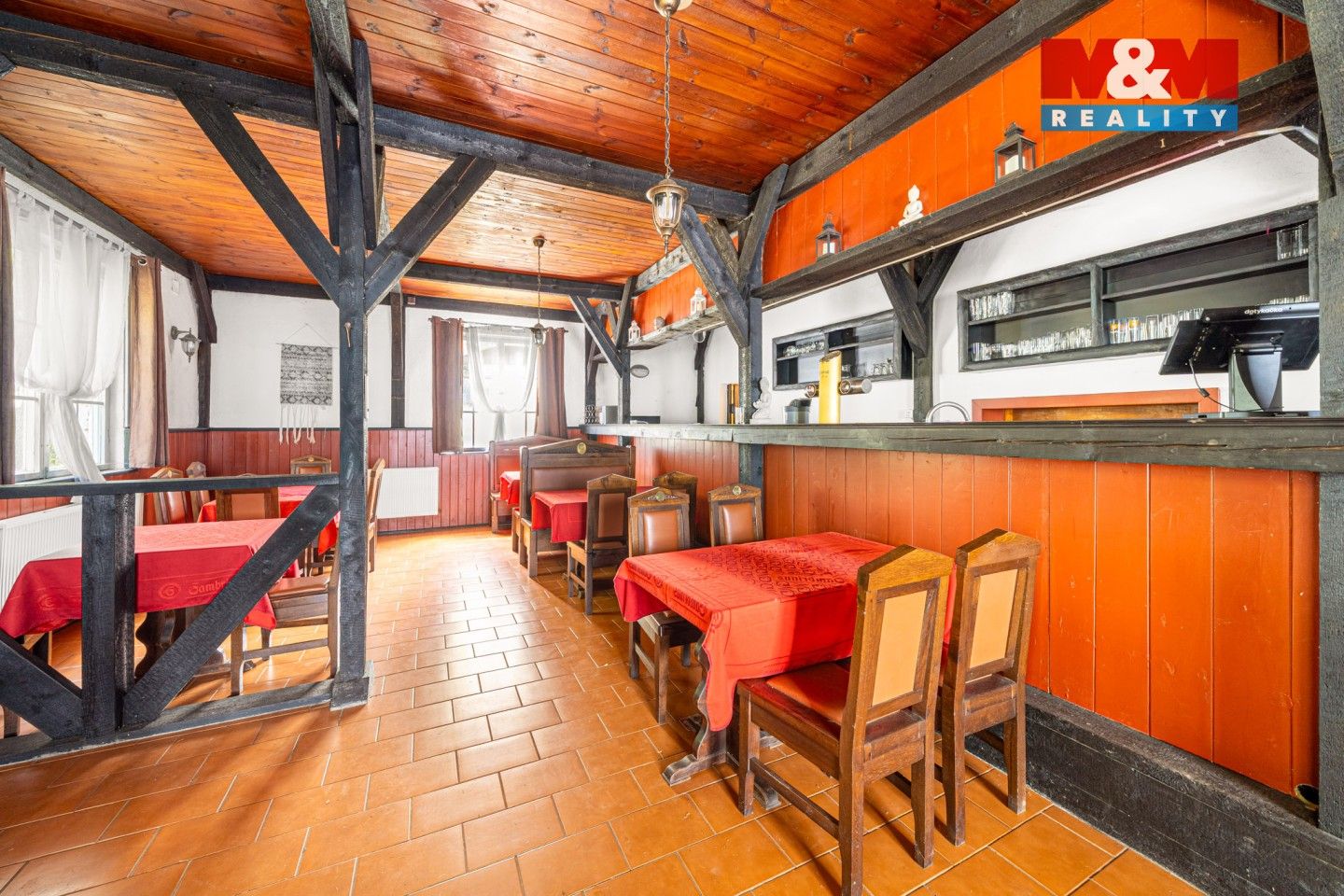 Prodej nemovitosti 795 m² - foto 3