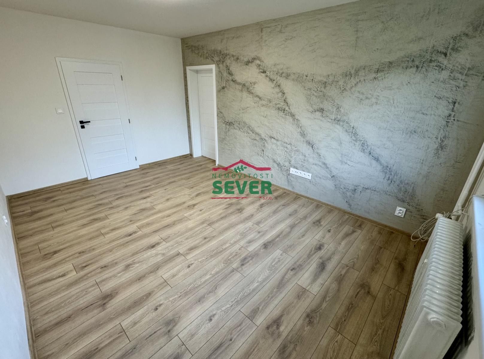 Pronájem bytu 2+1 56 m² - foto 4