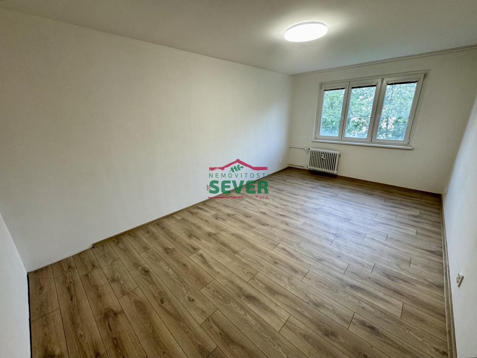 Pronájem bytu 2+1 56 m² - foto 9