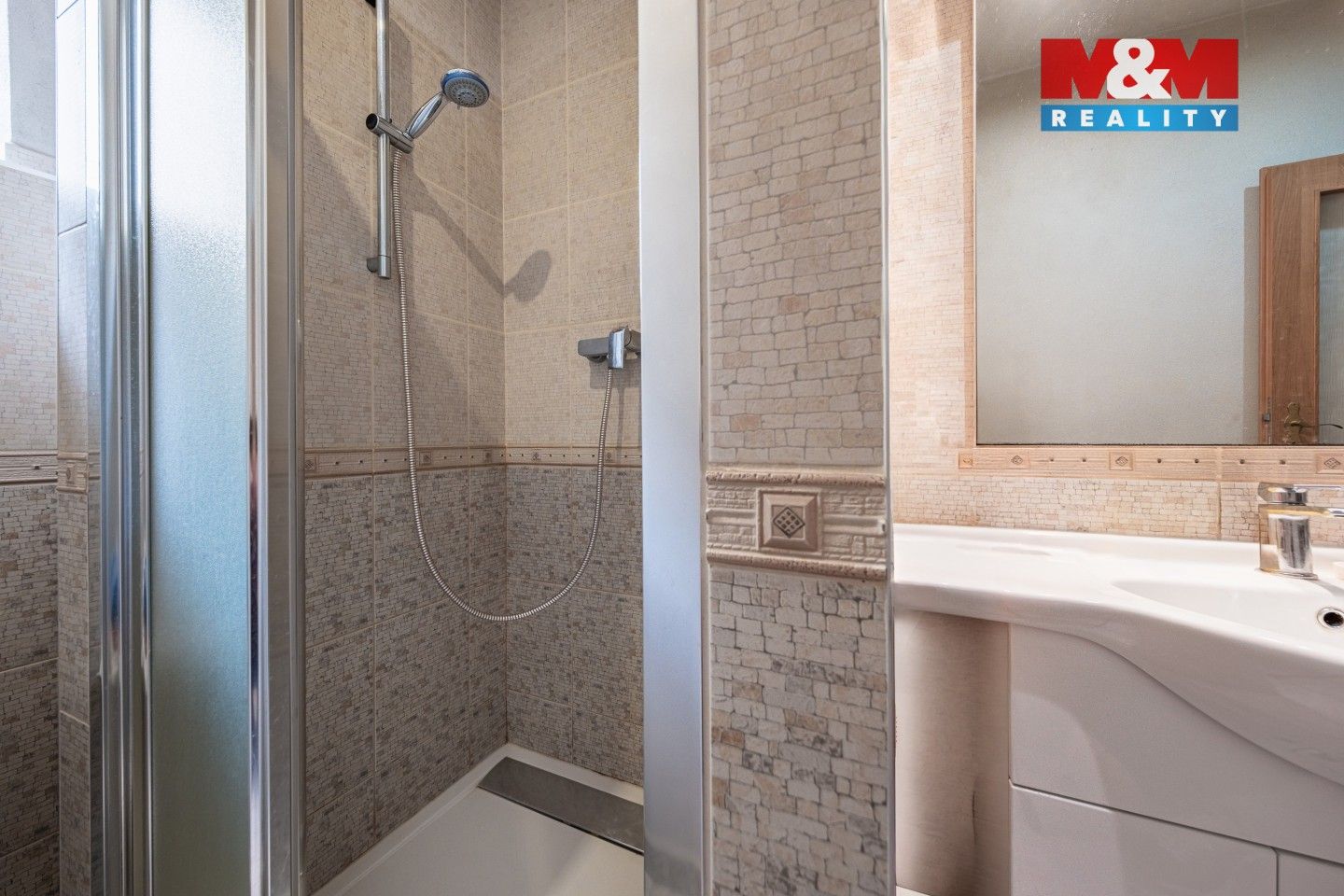 Prodej komerčního prostoru 240 m² - foto 9