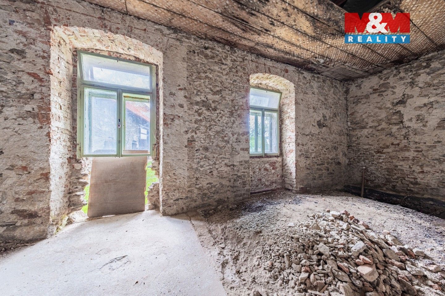 Prodej komerčního prostoru 240 m² - foto 14
