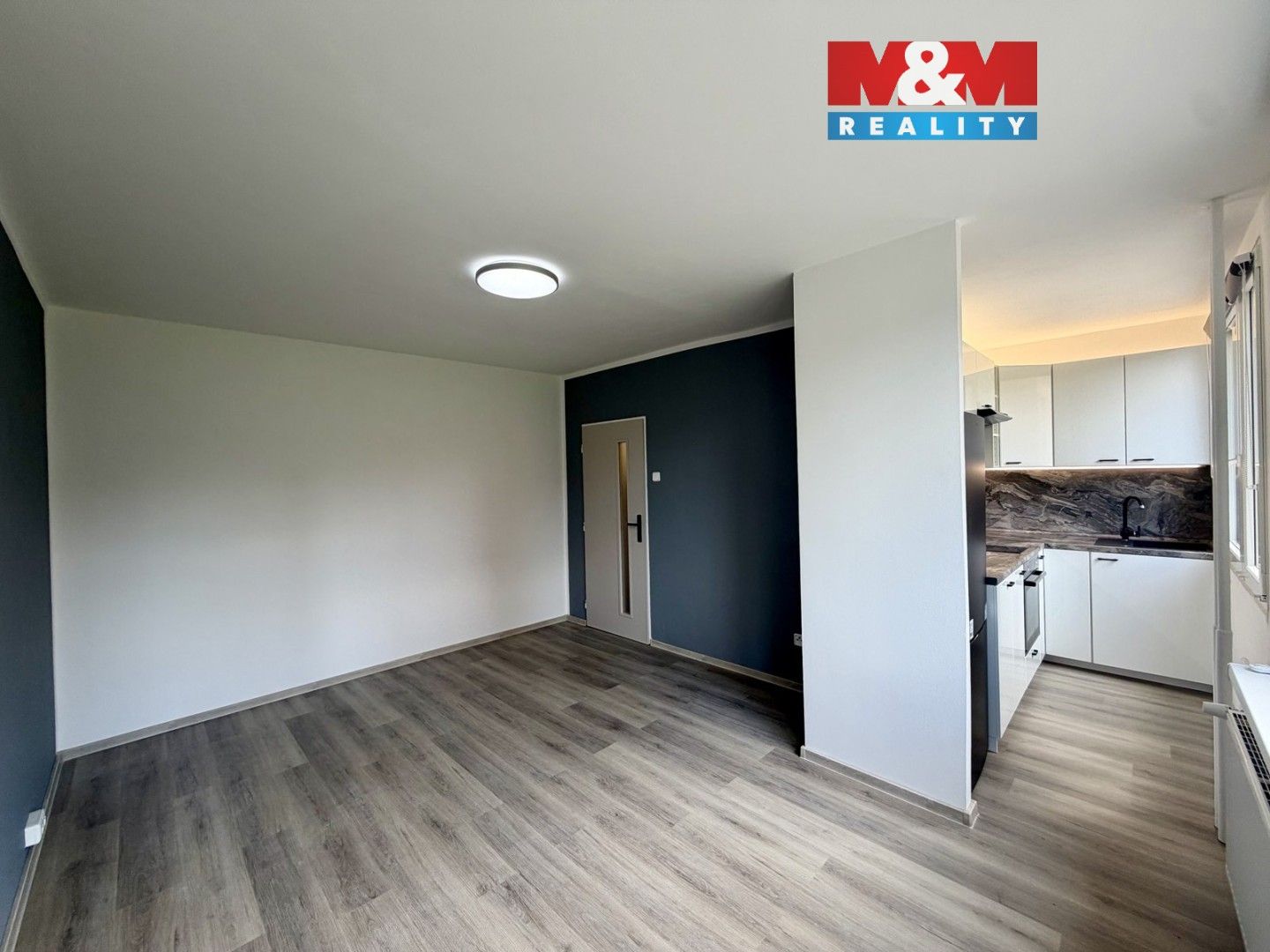 Prodej bytu 1+kk 27 m² - foto 2