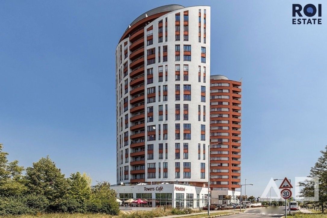 Pronájem bytu 2+kk 60 m² - foto 3